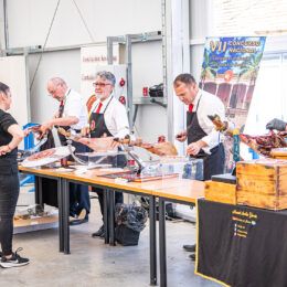 Morón de la Frontera presume de sabor con su gran feria gastronómica y agroalimentaria: fechas, chefs y concurso de caracoles - Gastronomía y Moda