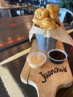 Juanchi’s Burger da la bienvenida a la Galega Duchess - Gastronomía y Moda