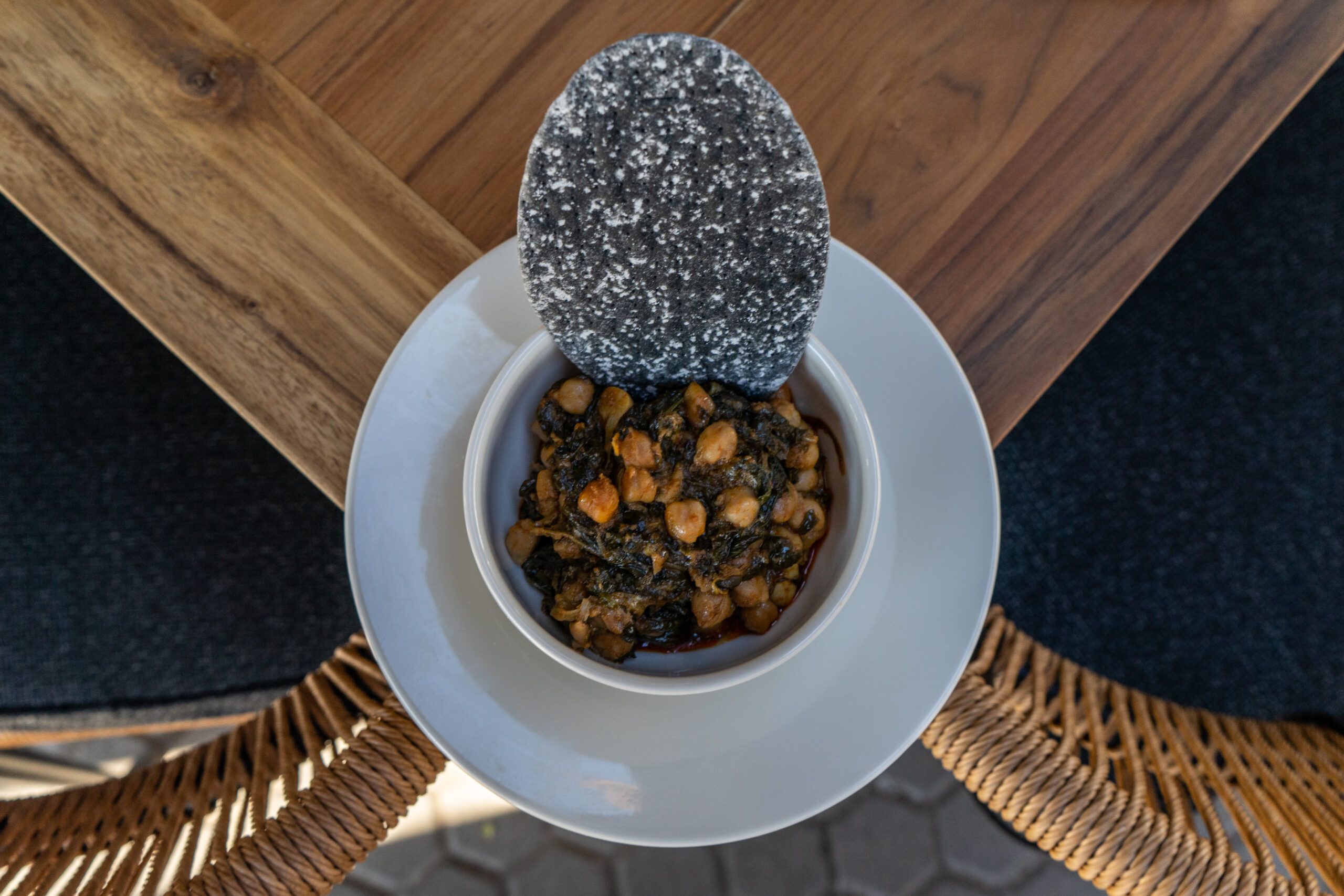La Bernarda estrena nueva terraza en Sevilla y renueva su propuesta gastronómica - Gastronomía y Moda