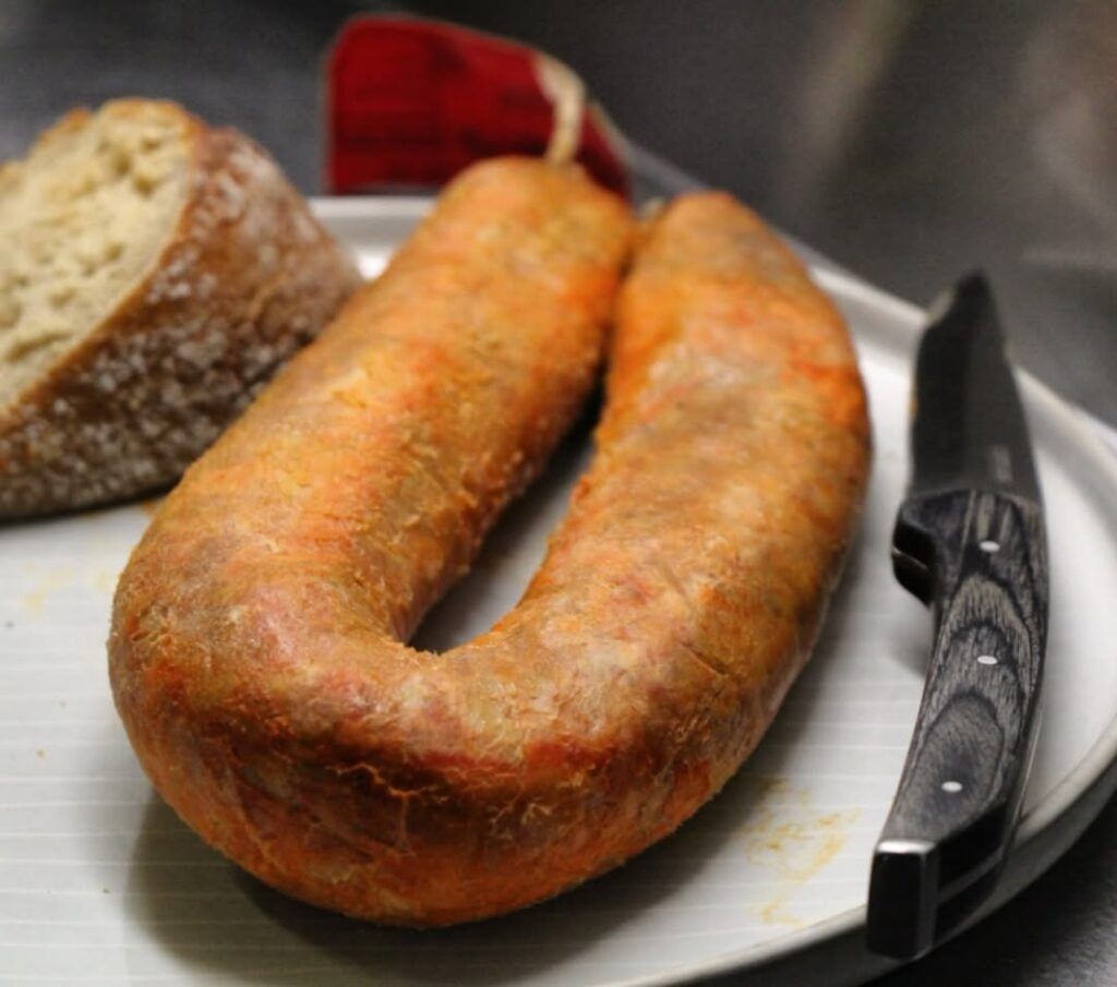 El chorizo de venado que viaja de Sevilla a Viena y conquista Lola Restaurant - Gastronomía y Moda