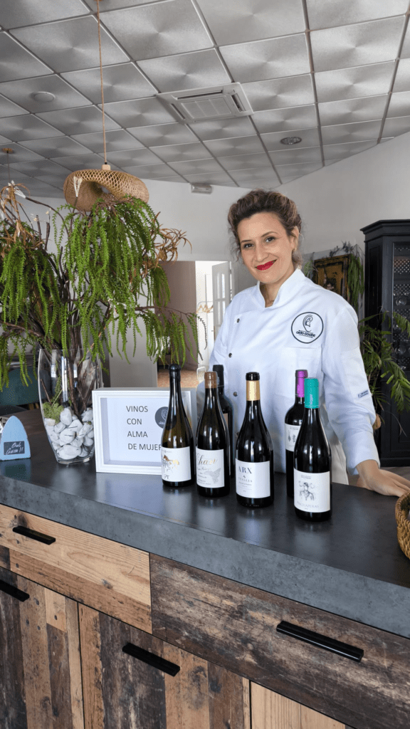 El restaurante Oído Cocina rinde homenaje a las mujeres con “Vinos que cuentan historias, mujeres que las escriben” - Gastronomía y Moda