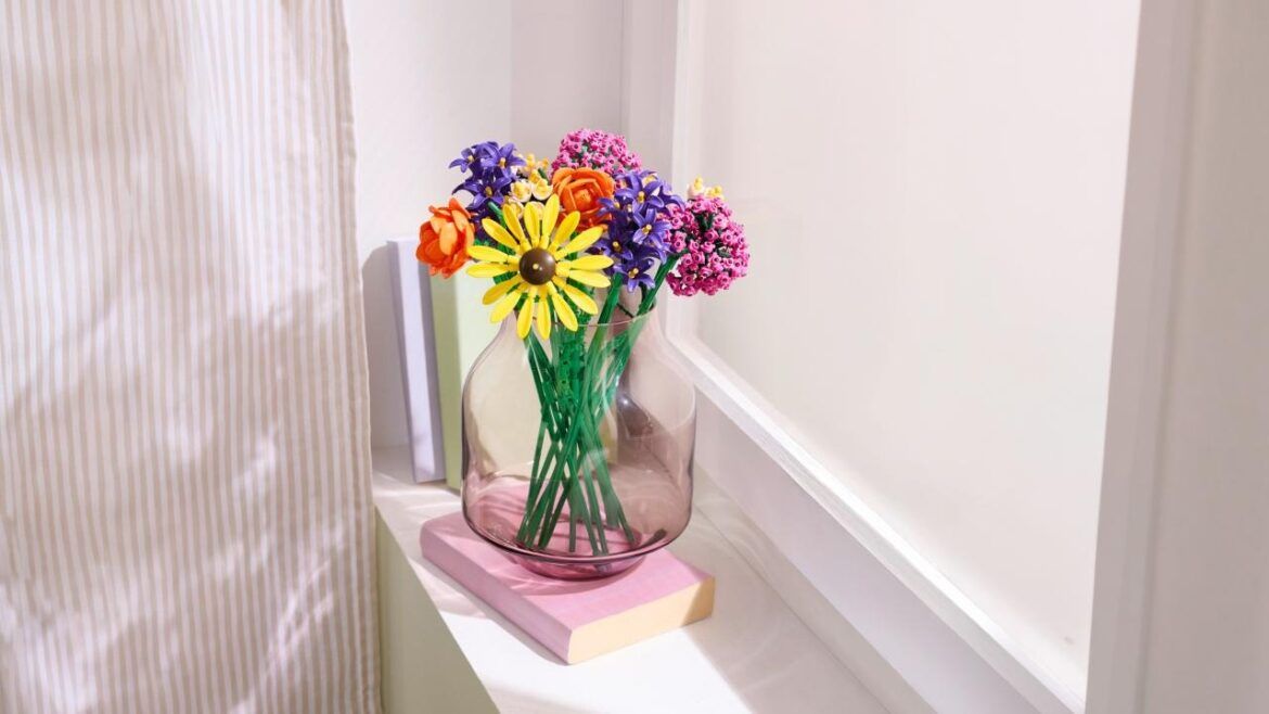 El kit viral de flores de ALDI vuelve más barato y arrasa como tendencia decorativa en España El kit viral de flores de ALDI vuelve más barato y arrasa como tendencia decorativa en España - Gastronomía y Moda