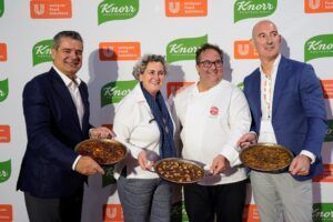El 79% de los españoles elige restaurante según la calidad del arroz - Gastronomía y Moda