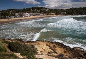 Tarragona, playas y calas para un gran verano familiar - Gastronomía y Moda