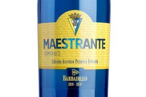 Barbadillo conmemora la vuelta a primera división del Cádiz CF con una edición limitada de Maestrante Cadista - Gastronomía y Moda