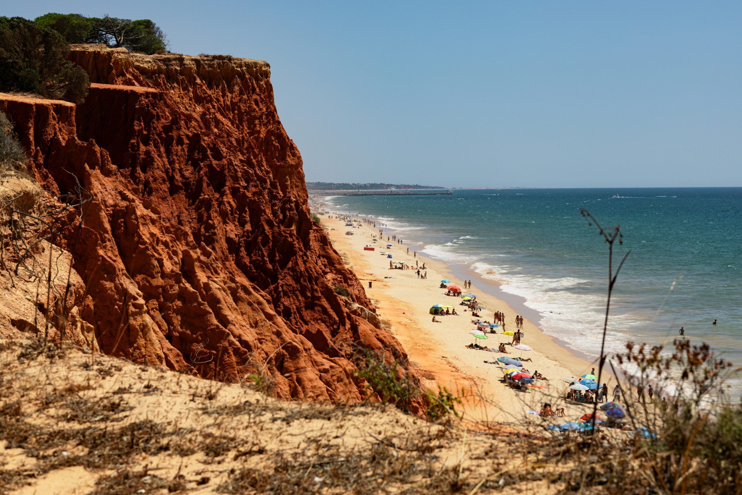 Albufeira refuerza su liderazgo turístico con naturaleza, deporte y más de 4 millones de pernoctaciones en verano - Gastronomía y Moda