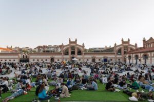 Madrid convierte el Día del Libro en una gran fiesta al aire libre con Meet & Read en Matadero - Gastronomía y Moda