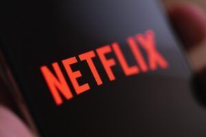 Netflix anuncia la adquisición de Warner Bros. y refuerza su liderazgo global en entretenimiento - Gastronomía y Moda