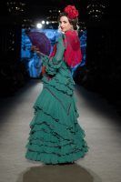 Apoteósica vuelta a la pasarela de la moda flamenca de la mano de We Love Flamenco. Rocío Olmedo: ‘La Feria vuelve para las reinas’. Foto: Aníbal González© - Gastronomía y Moda