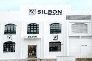 Silbon inaugura su primer outlet con éxito a pesar de las limitaciones de aforo por el protocolo Covid-19 - Gastronomía y Moda