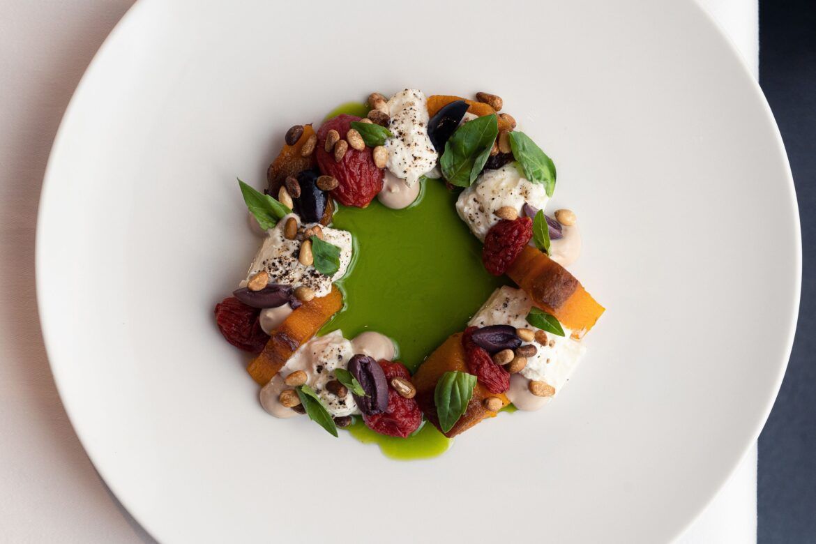 El restaurante de Barcelona para el verano con nuevo platos de temporada - Gastronomía y Moda