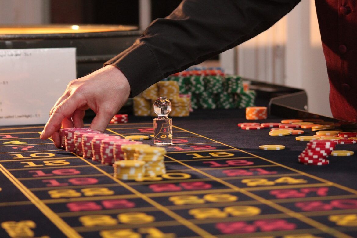 Cómo jugar al Plinko y ganar: estrategias de jugadores experimentados - Gastro no mía y Moda