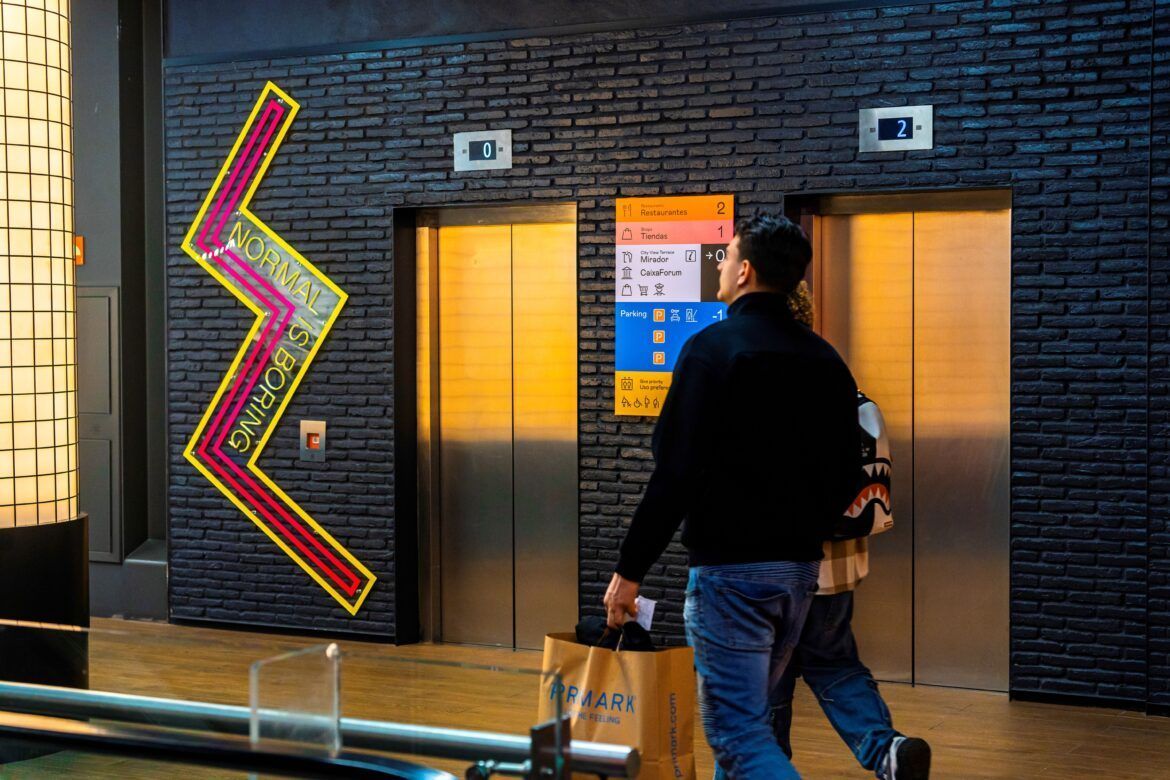 JD Sports y Raccoon Games amplían sus tiendas en Torre Sevilla, reforzando la oferta comercial y de ocio JD Sports y Raccoon Games amplían sus tiendas en Torre Sevilla, reforzando la oferta comercial y de ocio - Gastronomía y Moda
