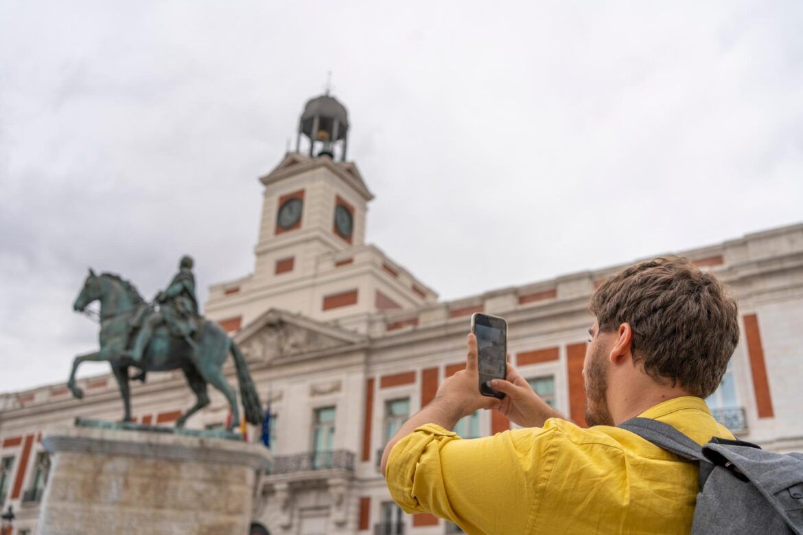 Madrid prevé cerrar 2026 con más de 9,5 millones de turistas internacionales y 19.000 millones de gasto - Gastronomía y Moda