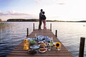 Finlandia vuelve a ser el país más feliz del mundo y lanza un viaje único para aprender a desconectar - Gastronomía y Moda