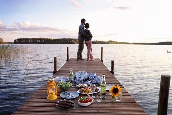 Finlandia vuelve a ser el país más feliz del mundo y lanza un viaje único para aprender a desconectar - Gastronomía y Moda