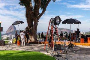 Womack Studios lanza MIRA Entertainment Capital con más de 252 millones para revolucionar el sector audiovisual - Gastronomía y Moda