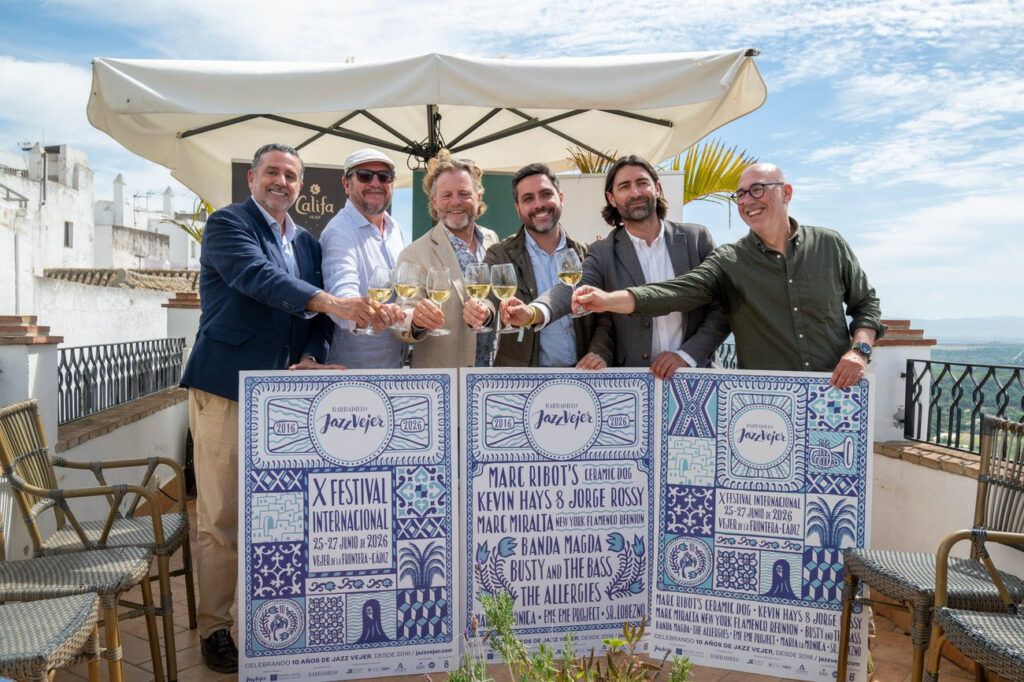 Vejer celebra diez años de jazz con Barbadillo y refuerza su papel como gran destino cultural del verano en Cádiz - Gastronomía y Moda
