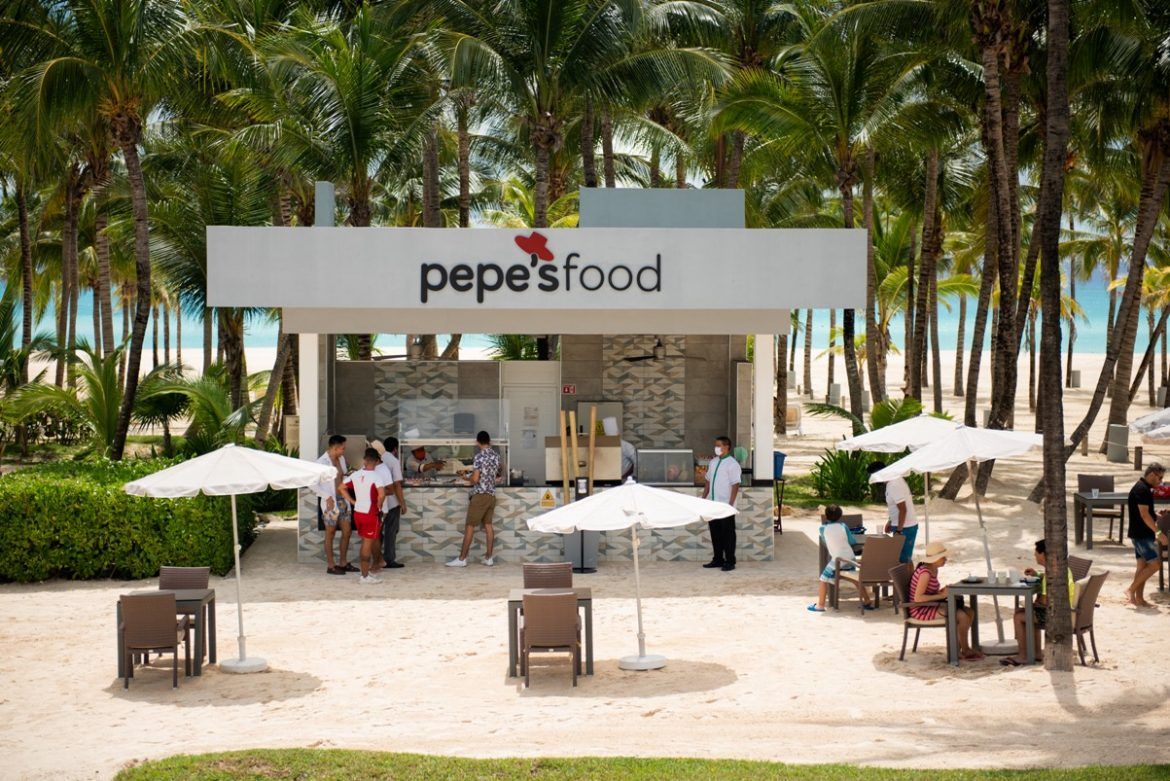 RIU inaugura en Playa del Carmen un beach club con servicio Todo Incluido - Gastronomía y Moda