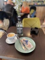 Karma Caffè Copas, sofisticación y confort en cada detalle - Gastronomía y Moda