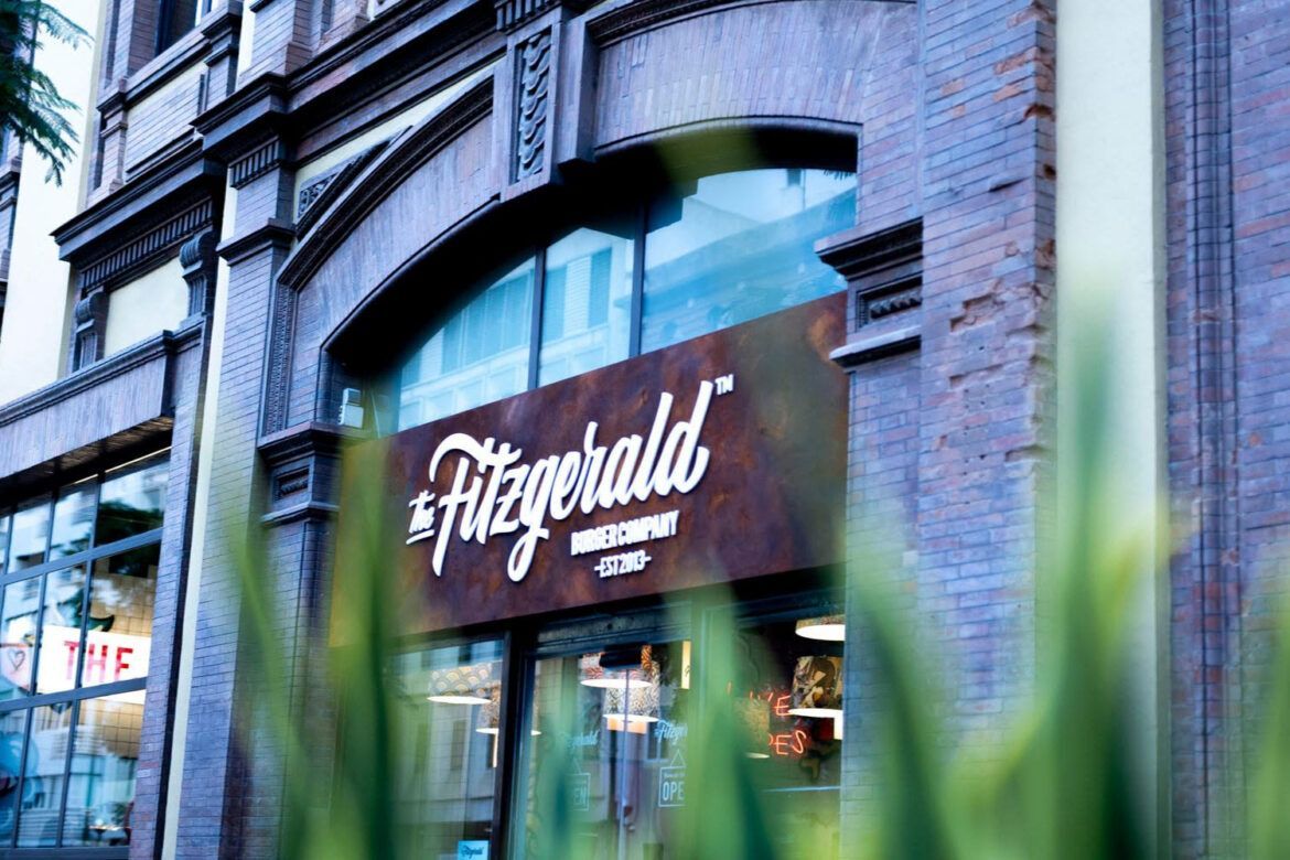 The Fitzgerald Burger aterriza en Andalucía apoyando a los damnificados por la DANA - Gastronomía y Moda