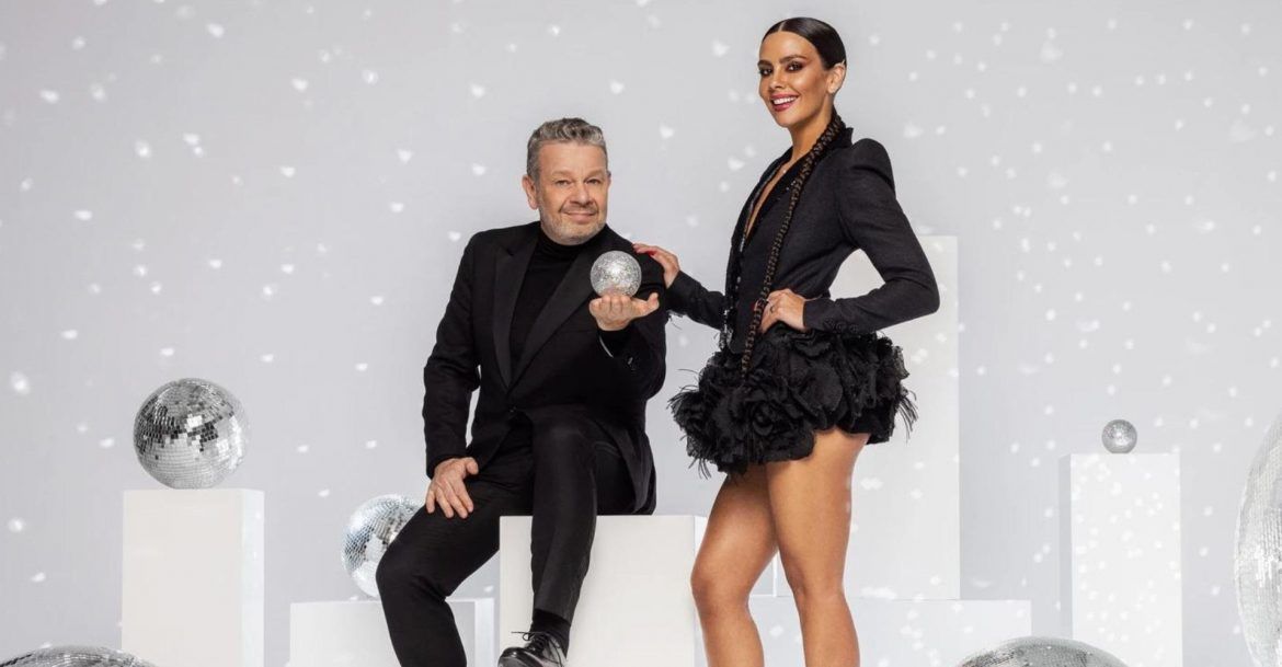 Campanadas 2023: el vestido negro de Cristina Pedroche con el que empezó todo - Gastronomía y Moda
