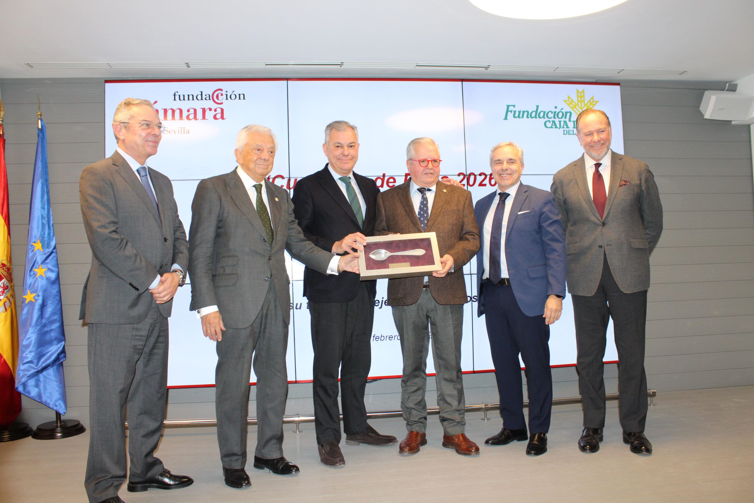 Mariano García Romero recibe el Cucharón de Plata 2026 por una vida dedicada a la hostelería - Gastronomía y Moda