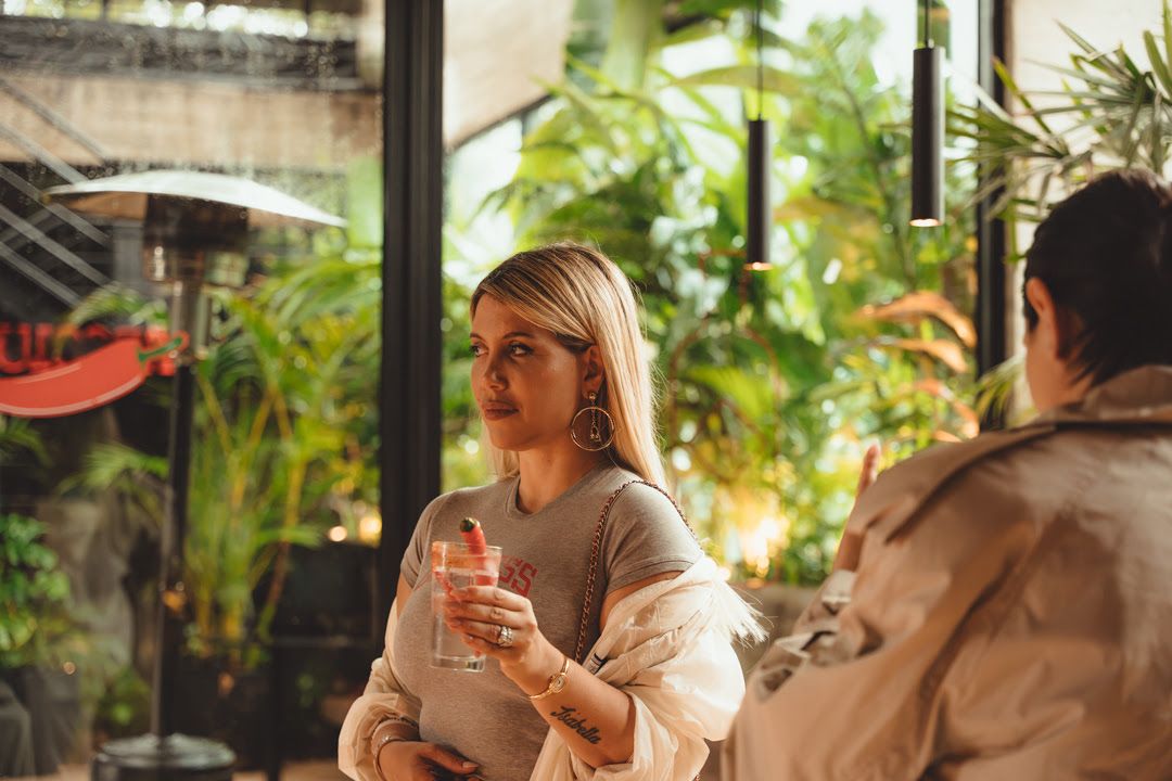 Absolut y TABASCO se unen para lanzar un vodka picante que promete revolucionar los cócteles - Gastronomía y Moda