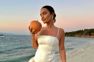 Estos son los trucos para hidratar tu piel y cabello este verano 2024 - Gastronomía y Moda