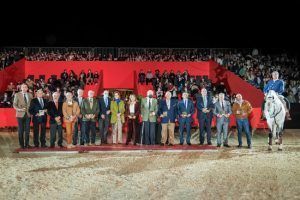 Antonio Muñoz, delegado de Turismo del Ayuntamiento de Sevilla, visita institucionalmente el SICAB en su 30 aniversario - Fundadores del primer SICAB -Gastronomía y Moda