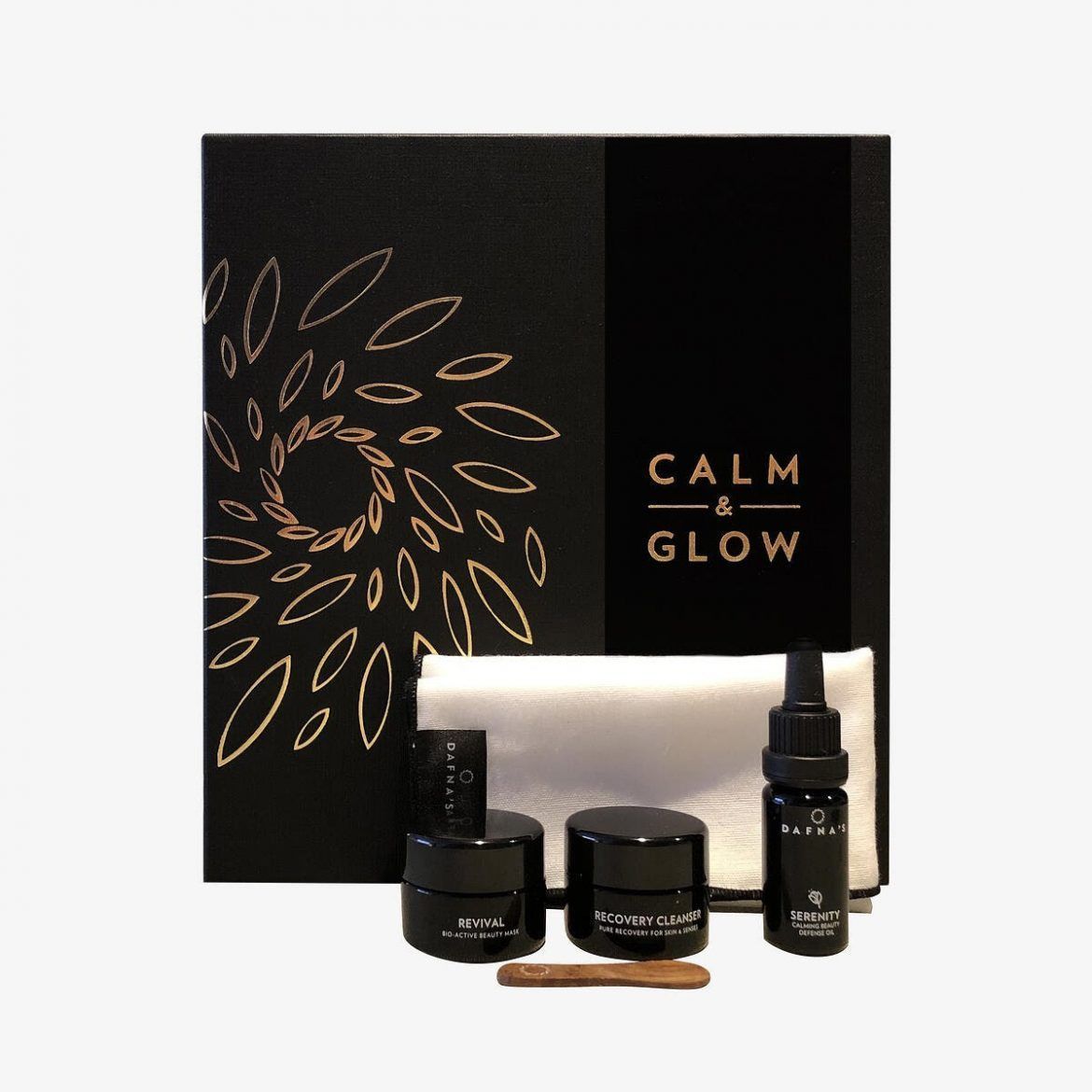 Este año necesitamos productos que aporten tranquilidad emocional y luminosidad a nuestra piel Este año necesitamos productos que aporten tranquilidad emocional y luminosidad a nuestra piel - Dafna’s Skincare . Gastronomía y Moda