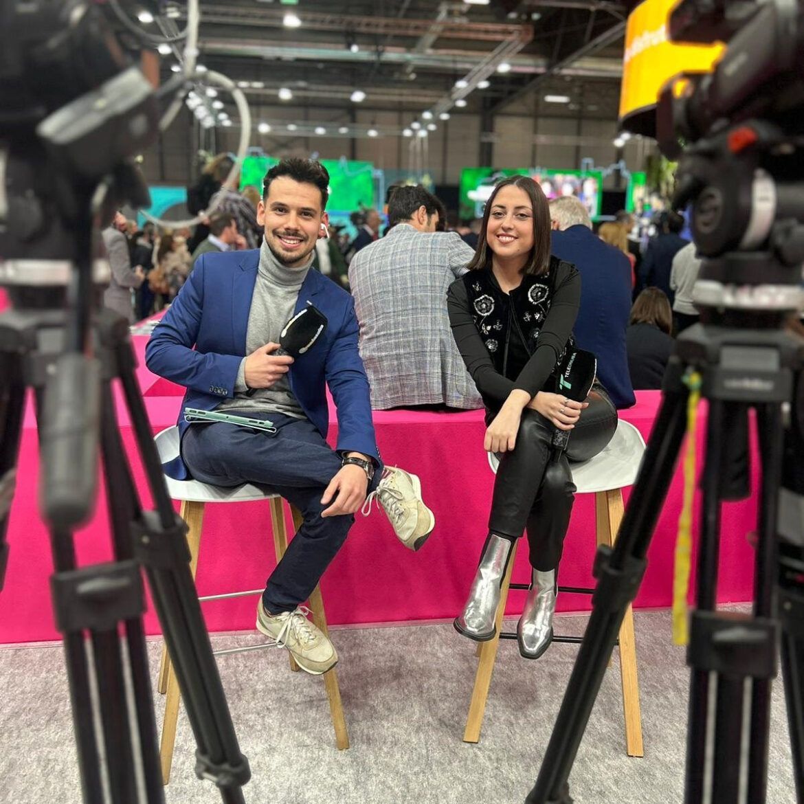 Las televisiones del Grupo Azahara se vuelcan con Huelva en FITUR 2025 Las televisiones del Grupo Azahara se vuelcan con Huelva en FITUR 2025 - Gastronomía y Moda