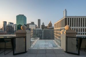 RIU te acerca al cielo de Chicago con la apertura de su nuevo e impresionante rooftop - Gastronomía y Moda