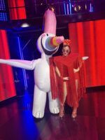 Curro vuelve al prime time de TVE de la mano de Laura Gallego en una actuación histórica - Gastronomía y Moda