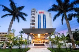 Torremolinos estrena el primer RIU Palace de Andalucía tras la transformación del Nautilus - Gastronomía y Moda