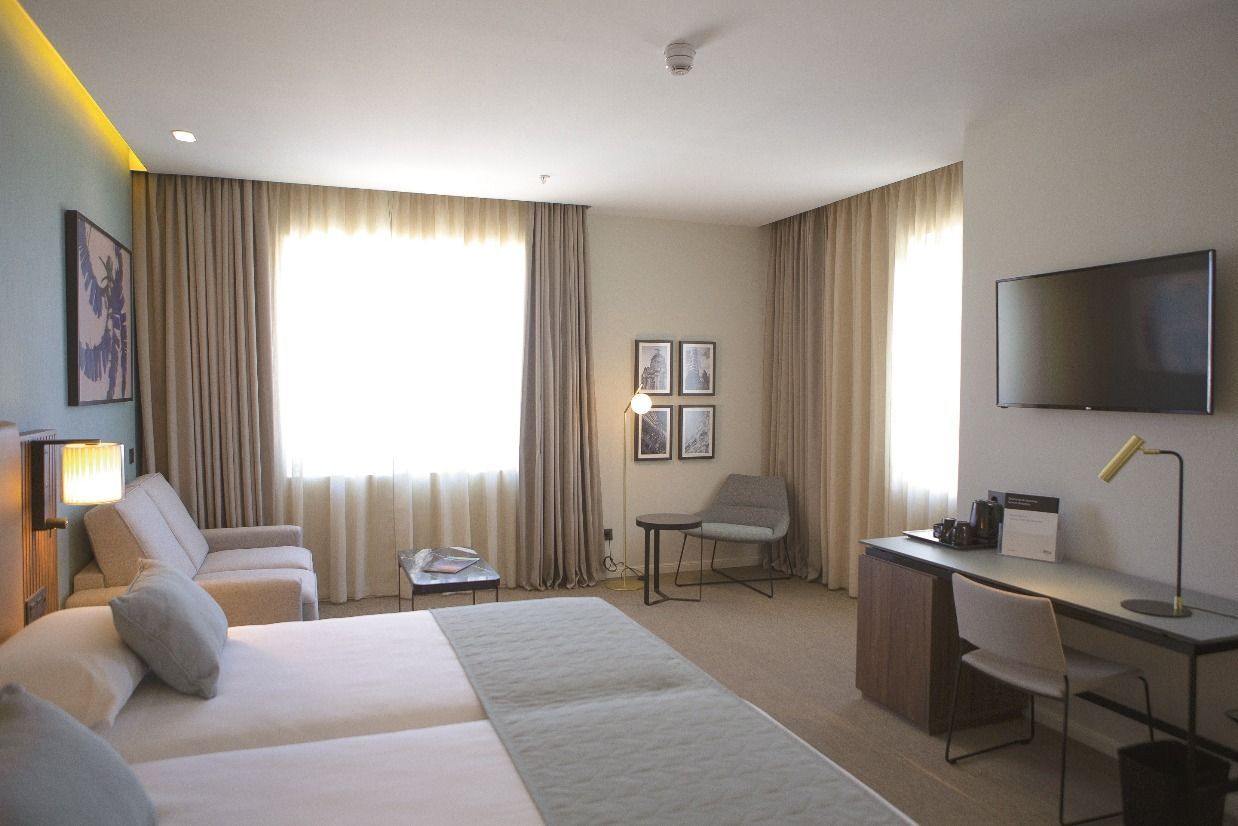 El hotel Riu Plaza España presenta sus nuevos espacios de ‘Coworking’ - Gastronomía y Moda