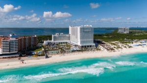 RIU Hotels & Resorts inaugura el Riu Ventura, su sexto hotel en Cancún - Gastronomía y Moda