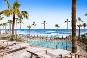 Torremolinos estrena el primer RIU Palace de Andalucía tras la transformación del Nautilus - Gastronomía y Moda