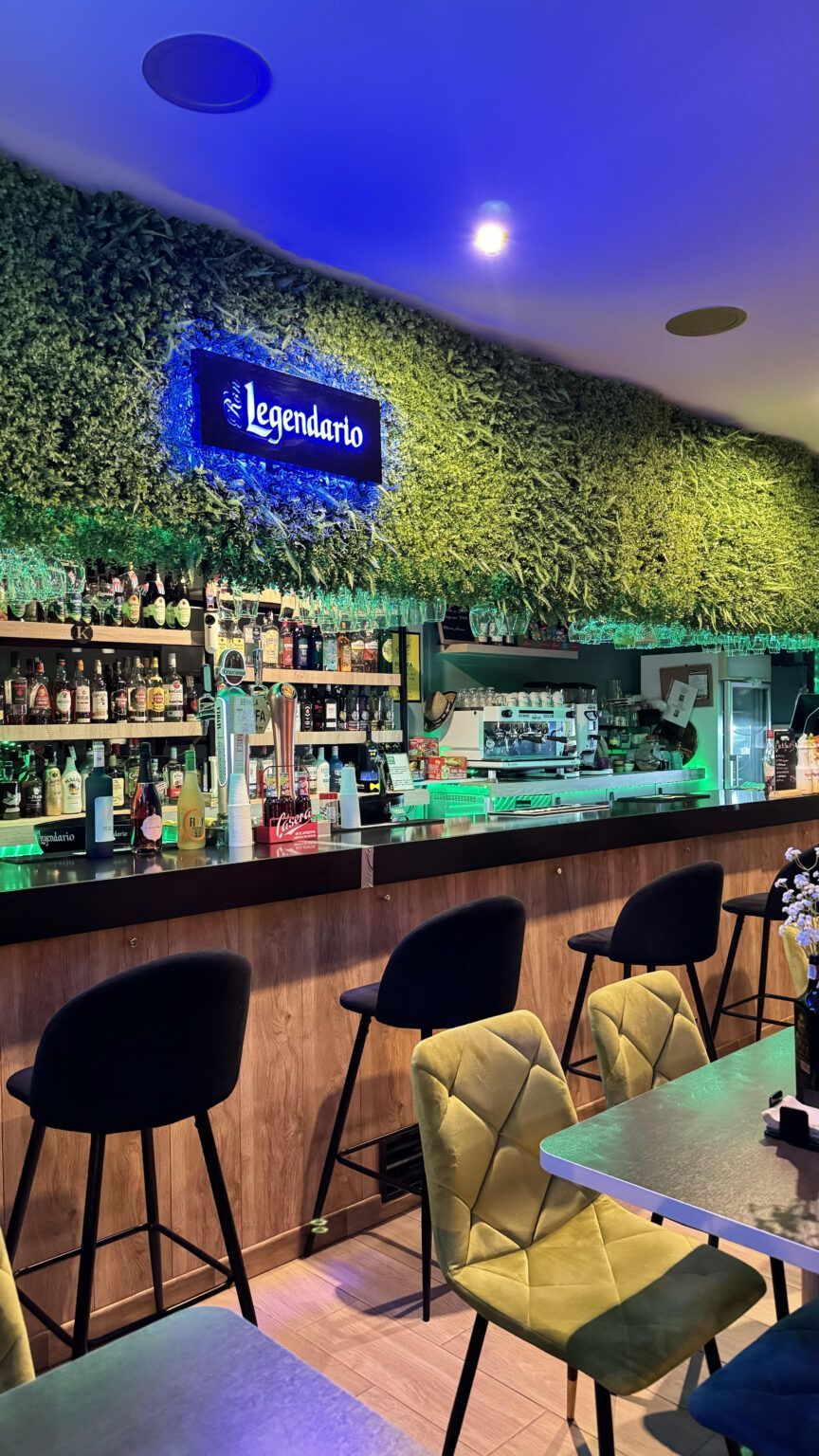 Karma Caffè Copas, sofisticación y confort en cada detalle - Gastronomía y Moda