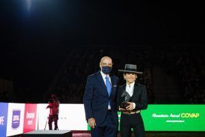 SICAB entrega sus Premios PRE a Elsa Pataky, Jesulín de Ubrique, María Jiménez y Nieves Herrero - Gastronomía y Moda