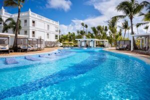 RIU revoluciona su oferta en Punta Cana con la reforma del Riu Palace Bavaro - Gastronomía y Moda