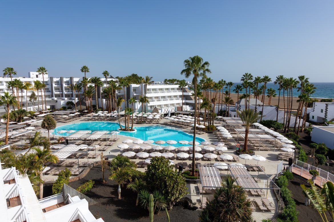 RIU inaugura el hotel Riu Paraiso Lanzarote tras una reforma integral - Gastronomía y Moda