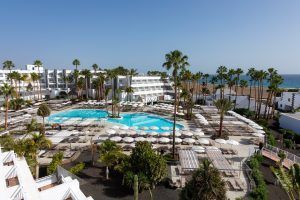 RIU inaugura el hotel Riu Paraiso Lanzarote tras una reforma integral - Gastronomía y Moda