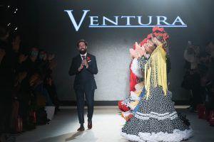 Tradición y vanguardia en la segunda jornada de We Love Flamenco. Ventura ha presentado su colección ‘Chandí’. Foto: Aníbal González© - Gastronomía y Moda
